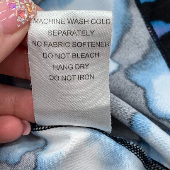 🎉Adrienne Vittadini Black Watercolor Pattern Tank - Picture 6 of 7